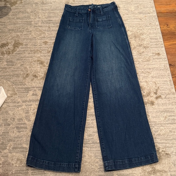 High Rise Wide Leg Jeans - Picture 4 of 7